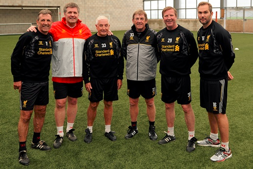 曼联引援总监评谢什科：速度快、弹跳强，风格有点像哈兰德