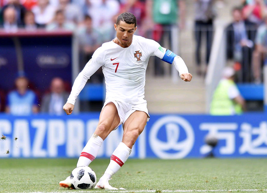 TA评红军面临问题：定位球防守成短板；球队压迫力不足