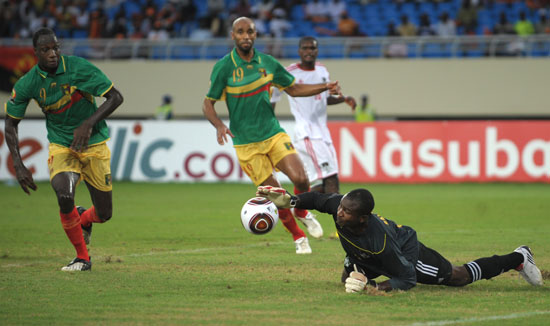 西媒：苏契奇一只脚已踏出皇社大门，球队愿意直接出售他