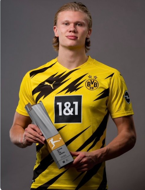 中超第30轮跑动距离榜：钟晋宝13356米居首，周定洋第二